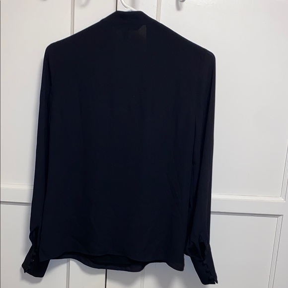 White House Black Market XXS Black Long-Sleeved Blouse - Picture 3 of 12